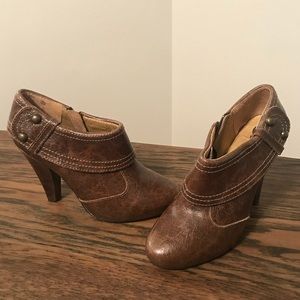 Women heels